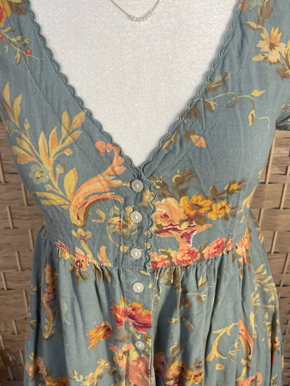 Ralph Lauren Floral Button-Front V-Neck Dress in Sage Green Y2K Boho Cottage - Picture 2 of 8